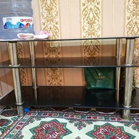 Televizor ucin podstawka