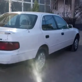 Toyota Camry 1993