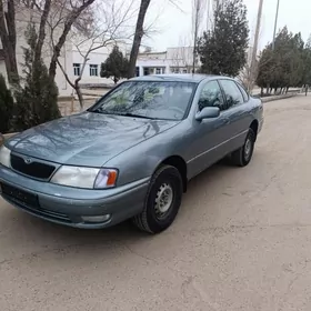 Toyota Avalon 1999