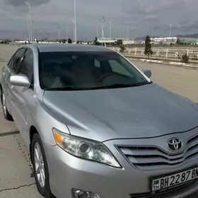 Toyota Camry 2010