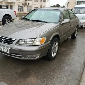 Toyota Camry 2000