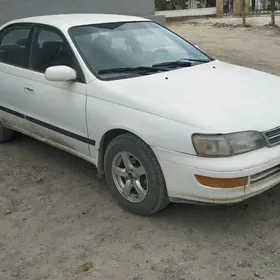 Toyota Corona 1995