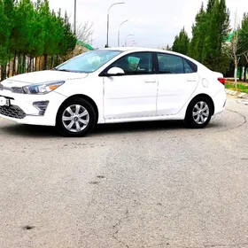 Kia Rio 2022