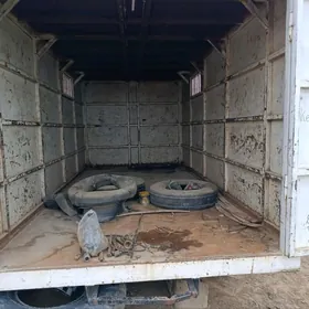 Mitsubishi Canter butka