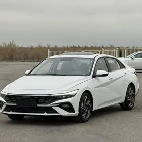 Hyundai Elantra 2025