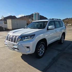 Toyota Land Cruiser Prado 2018