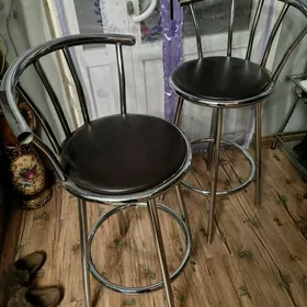 барные стулья