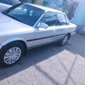 Toyota Camry 1991
