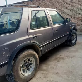 Opel Frontera 1993