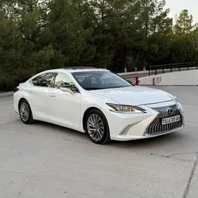 Lexus ES 350 2020