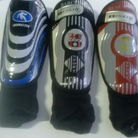 Щитки гетры для футбола