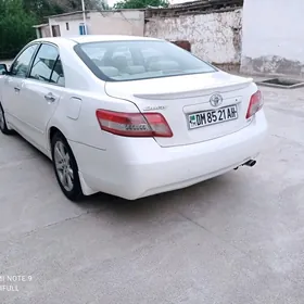 Toyota Camry 2010