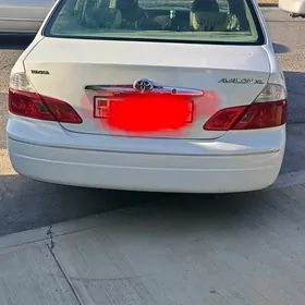 Toyota Avalon 2000
