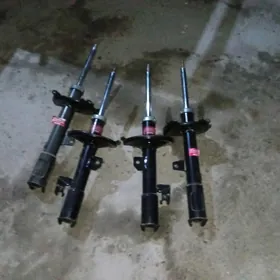 amarzator rx330 Lexus kyb