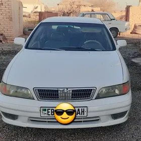 Nissan Maxima 1999