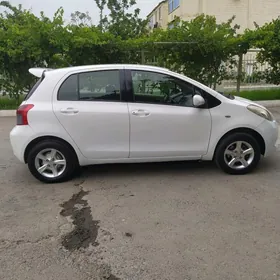 Toyota Yaris 2008