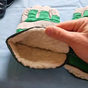 Перчатки для сварщика