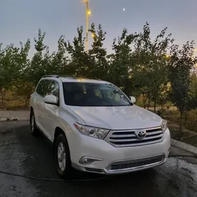 Toyota Highlander 2011