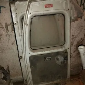 гапы задние двери