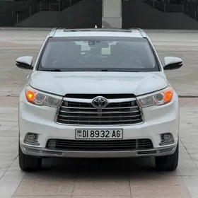 Toyota Highlander 2016