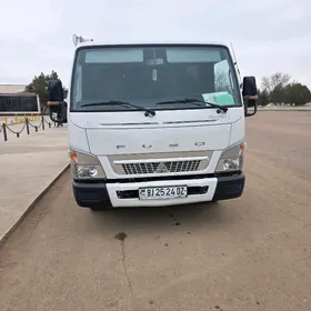 Mitsubishi Canter 2022