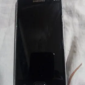 SAMSUNG J7
