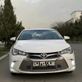 Toyota Camry 2016