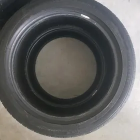 Teker Michilen 235/45/18