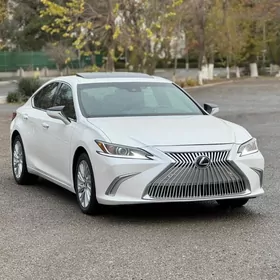 Lexus ES 350 2021