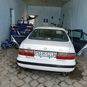Toyota Corona 1995