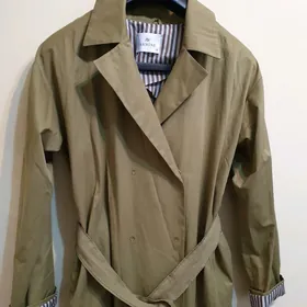 Плащ Armani 42rr