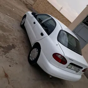 Daewoo Lanos 1999