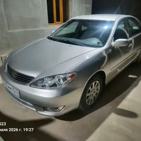 Toyota Camry 2005