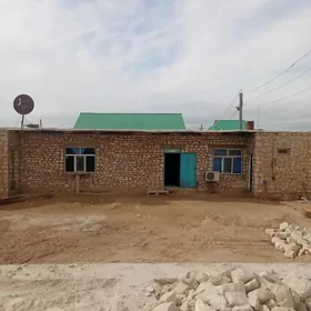 Akdaşda  GYSSAGLYsatlyk jaý