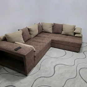 Продаеться диван