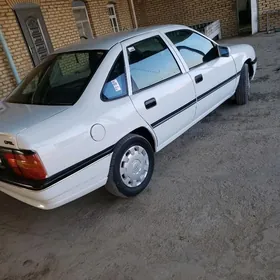 Opel Vectra 1990