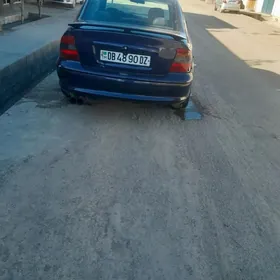 Opel Astra 1998