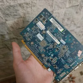ПРОДАМ ВИДЕОКАРТУ Sapphire Rad
