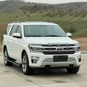 Ford Expedition 2025