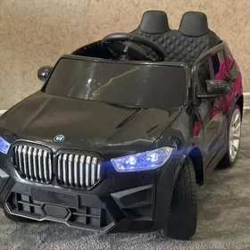 Машинка на пульте