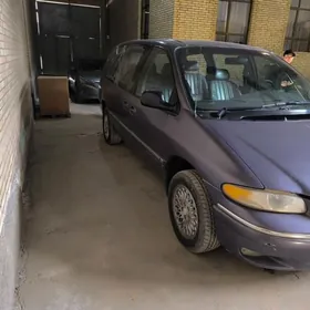 Chrysler Town and Country 1997