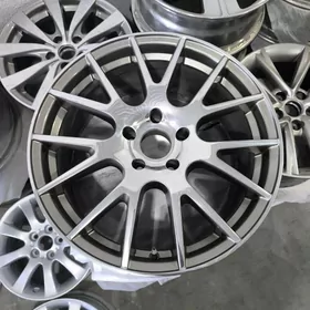 Camry BBS R18