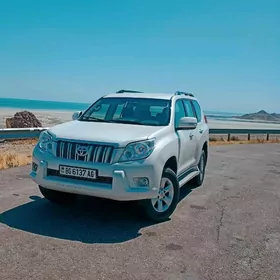 Toyota Land Cruiser Prado 2010