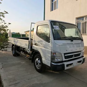 Mitsubishi Canter 2025