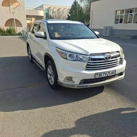 Toyota Highlander 2016