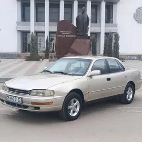 Toyota Camry 1992
