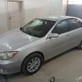 Toyota Camry 2003