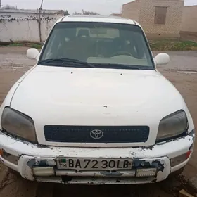 Toyota RAV4 2000