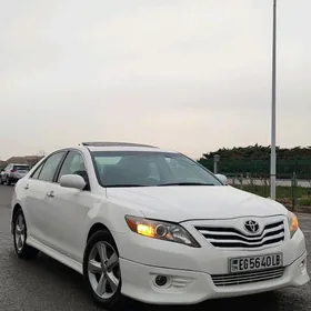Toyota Camry 2011