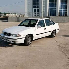 Daewoo Nexia 2001
